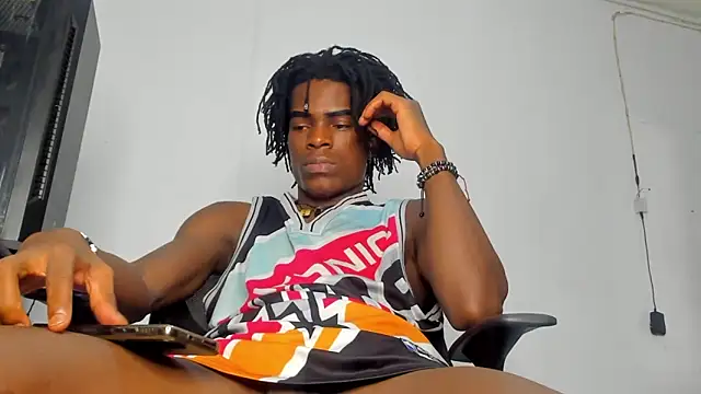 Snapshot of darwinjhonson chatting on December 2024 10:24:01 AM darwinjhonson online show from December 2024 10:24:01 AM