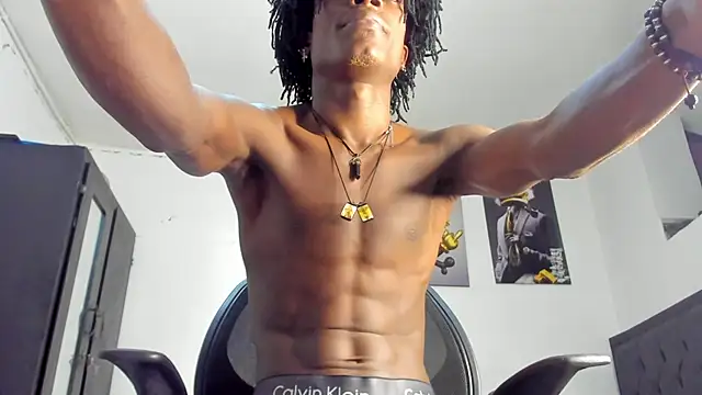 Snapshot of darwinjhonson chatting on January 2025 02:11:01 PM darwinjhonson online show from January 2025 02:11:01 PM