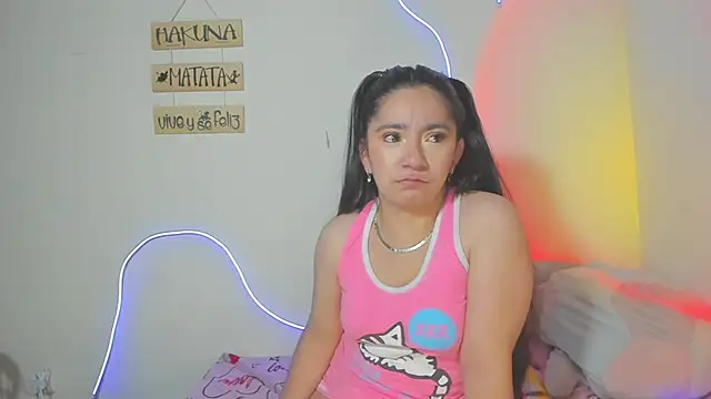 litle mily  online show from October 2025 12:08:01 AM