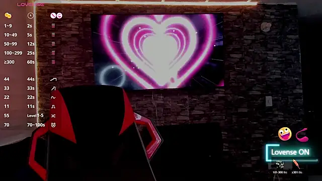 Snapshot of Charlotte_greys chatting on February 2026 09:35:01 PM Charlotte greys online show from February 2026 09:35:01 PM