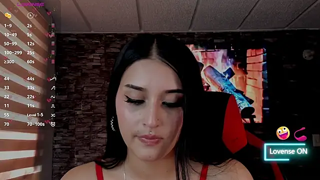 Snapshot of Charlotte_greys chatting on March 2026 08:58:02 PM Charlotte greys online show from March 2026 08:58:02 PM