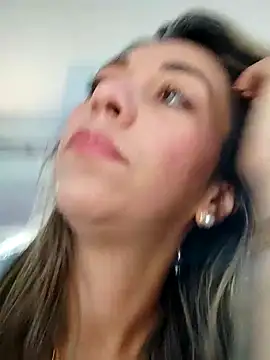 Snapshot of rachellboom chatting on January 2025 10:25:02 PM rachellboom online show from January 2025 10:25:02 PM