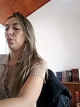 Snapshot of rachellboom chatting on October 2025 09:45:01 PM rachellboom online show from October 2025 09:45:01 PM