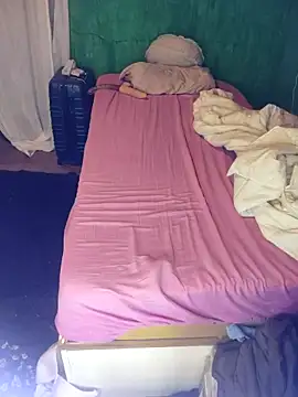 Snapshot of JOSSYANNE chatting on September 2025 05:40:01 AM JOSSYANNE online show from September 2025 05:40:01 AM