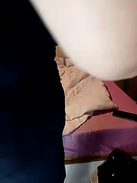 Snapshot of JOSSYANNE chatting on September 2025 06:07:02 AM JOSSYANNE online show from September 2025 06:07:02 AM