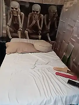 Snapshot of JOSSYANNE chatting on October 2025 05:07:02 AM JOSSYANNE online show from October 2025 05:07:02 AM