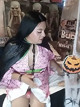 Snapshot of JOSSYANNE chatting on October 2025 06:43:02 AM JOSSYANNE online show from October 2025 06:43:02 AM