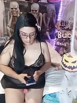 Snapshot of JOSSYANNE chatting on October 2025 06:06:02 AM JOSSYANNE online show from October 2025 06:06:02 AM