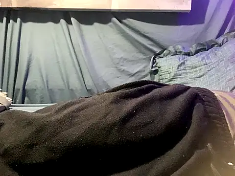 BigMac1596 online show from September 2025 06:58:02 AM