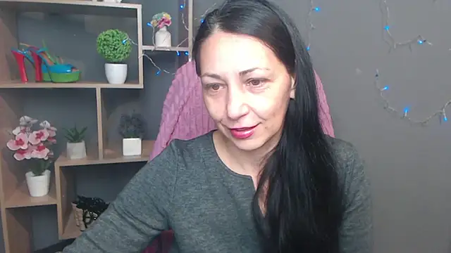 LiluGrants online show from November 2025 07:03:01 PM