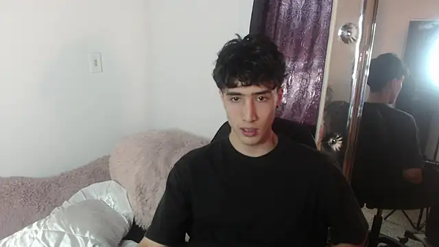 Snapshot of gojo_satoru_18 chatting on February 2025 03:52:01 PM gojo satoru 18 online show from February 2025 03:52:01 PM