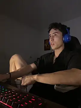 gojo satoru 18 online show from November 2025 04:25:02 AM