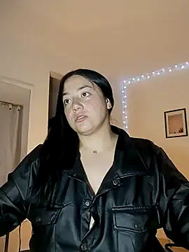 helena smith online show from December 2024 04:31:02 AM