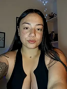 helena smith online show from February 2025 03:40:01 AM