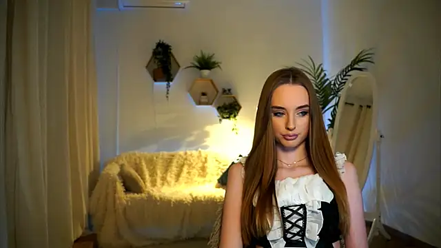 Snapshot of petitegonwiild chatting on January 2025 02:56:02 PM petitegonwiild online show from January 2025 02:56:02 PM