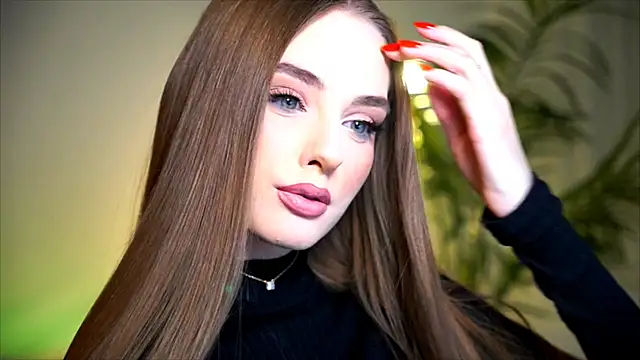 Snapshot of petitegonwiild chatting on October 2025 07:47:01 PM petitegonwiild online show from October 2025 07:47:01 PM