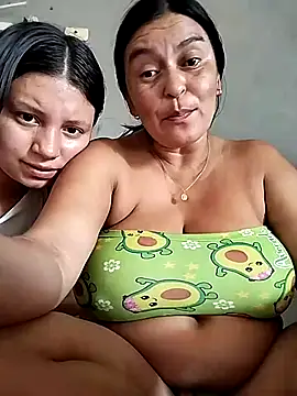 Horny-Mommy-Dirty online show from October 2025 03:40:01 PM