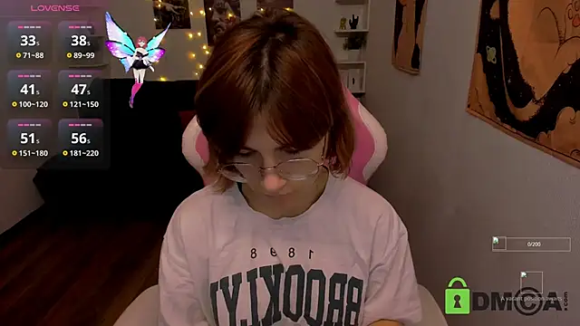 Moon13152 online show from November 2025 09:03:01 PM