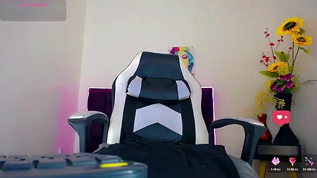 samantha official  online show from February 2025 10:52:02 PM