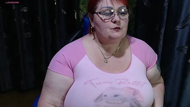 Snapshot of Goddess57 chatting on March 2025 03:39:02 PM Goddess57 online show from March 2025 03:39:02 PM