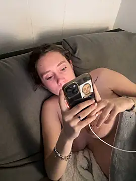 Snapshot of Lena_Lang chatting on February 2025 06:21:02 PM Lena Lang online show from February 2025 06:21:02 PM