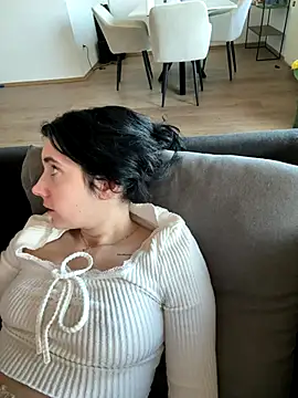 Lena Lang online show from November 2025 01:54:02 PM