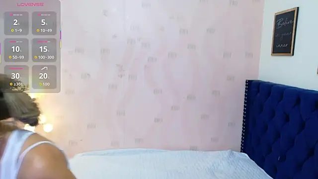 Beautifulskinny18 online show from May 2026 08:25:01 PM