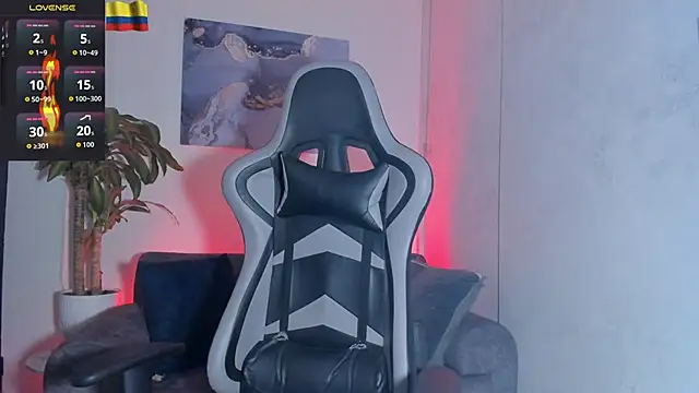 Yeiko Romero  online show from December 2025 09:31:02 PM