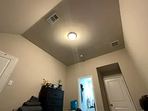 wynterheat online show from December 2025 02:05:02 AM