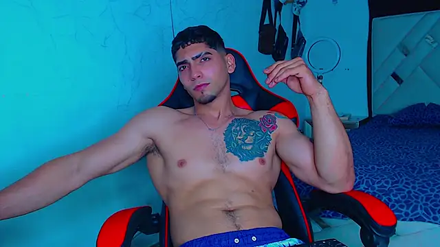 Snapshot of Rich_boy01 chatting on March 2025 10:37:01 AM Rich boy01 online show from March 2025 10:37:01 AM