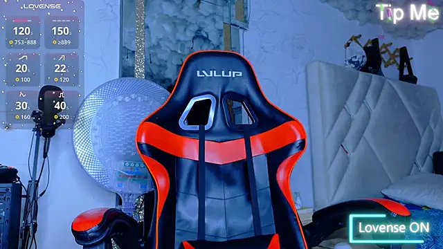 Snapshot of Rich_boy01 chatting on November 2025 02:17:01 PM Rich boy01 online show from November 2025 02:17:01 PM