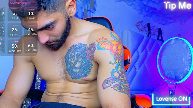 Snapshot of Rich_boy01 chatting on February 2026 06:57:02 PM Rich boy01 online show from February 2026 06:57:02 PM