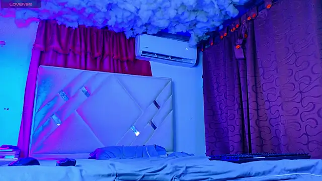 Rich boy01 online show from May 2026 11:33:01 PM