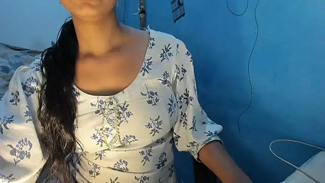 Snapshot of aarjulove chatting on March 2026 05:10:02 PM aarjulove online show from March 2026 05:10:02 PM