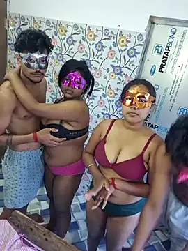 Snapshot of Ohh_beb chatting on December 2024 07:01:01 AM Ohh beb online show from December 2024 07:01:01 AM