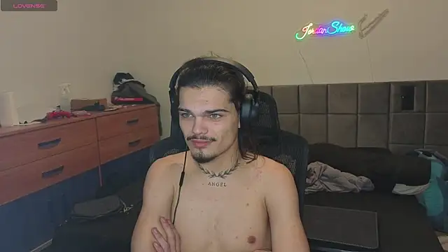 Snapshot of JordanShow chatting on January 2025 08:38:02 AM JordanShow online show from January 2025 08:38:02 AM