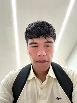 Logan smith1 online show from October 2025 06:36:01 PM