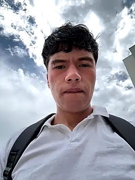 Logan smith1 online show from October 2025 04:48:02 PM