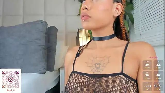 Nia Bunny online show from March 2025 05:17:02 PM