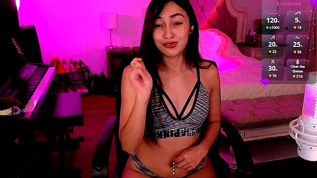 JasmineWinters online show from May 2026 11:10:02 PM