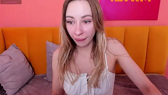 Diana Garrett online show from April 2026 02:09:01 AM
