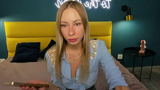 Diana Garrett online show from June 2026 08:35:02 AM