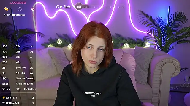 Snapshot of FoxyRayy chatting on December 2024 02:09:02 AM FoxyRayy online show from December 2024 02:09:02 AM
