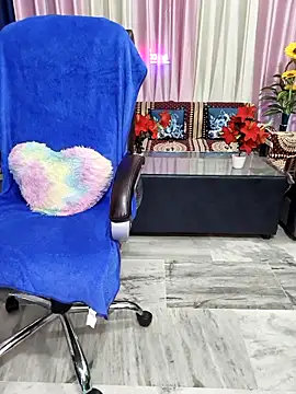 Cute-Raashii online show from December 2025 01:35:02 AM