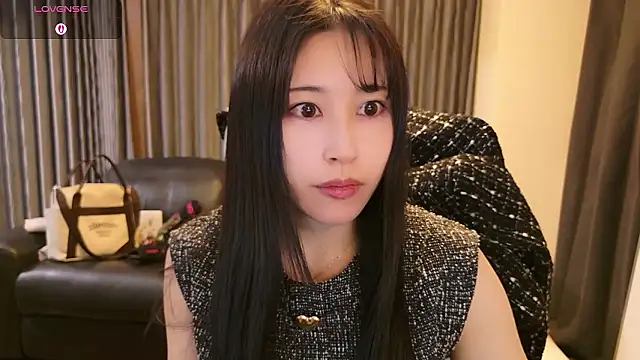 Snapshot of -satomi-jp chatting on March 2026 12:56:02 PM -satomi-jp online show from March 2026 12:56:02 PM