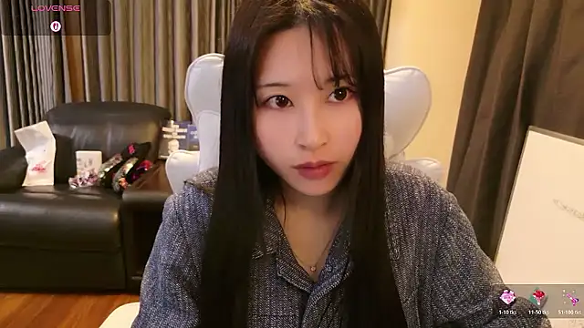 Snapshot of -satomi-jp chatting on March 2026 12:52:01 PM -satomi-jp online show from March 2026 12:52:01 PM