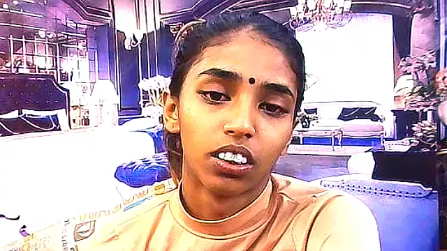 Snapshot of IndianSexySlender chatting on November 2025 05:10:02 AM IndianSexySlender online show from November 2025 05:10:02 AM