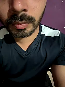 hotboysammy online show from November 2025 12:09:02 PM