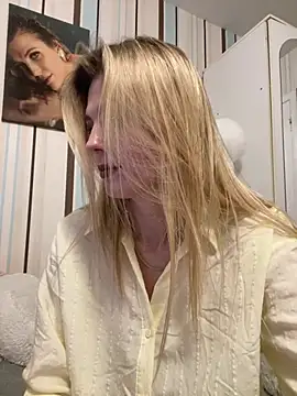 Snapshot of Liya_my chatting on February 2026 03:52:02 PM Liya my online show from February 2026 03:52:02 PM