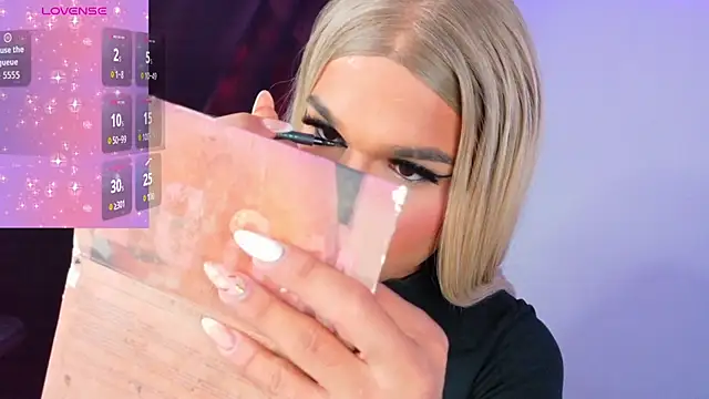 AllisonsweetZ online show from November 2025 03:45:01 PM